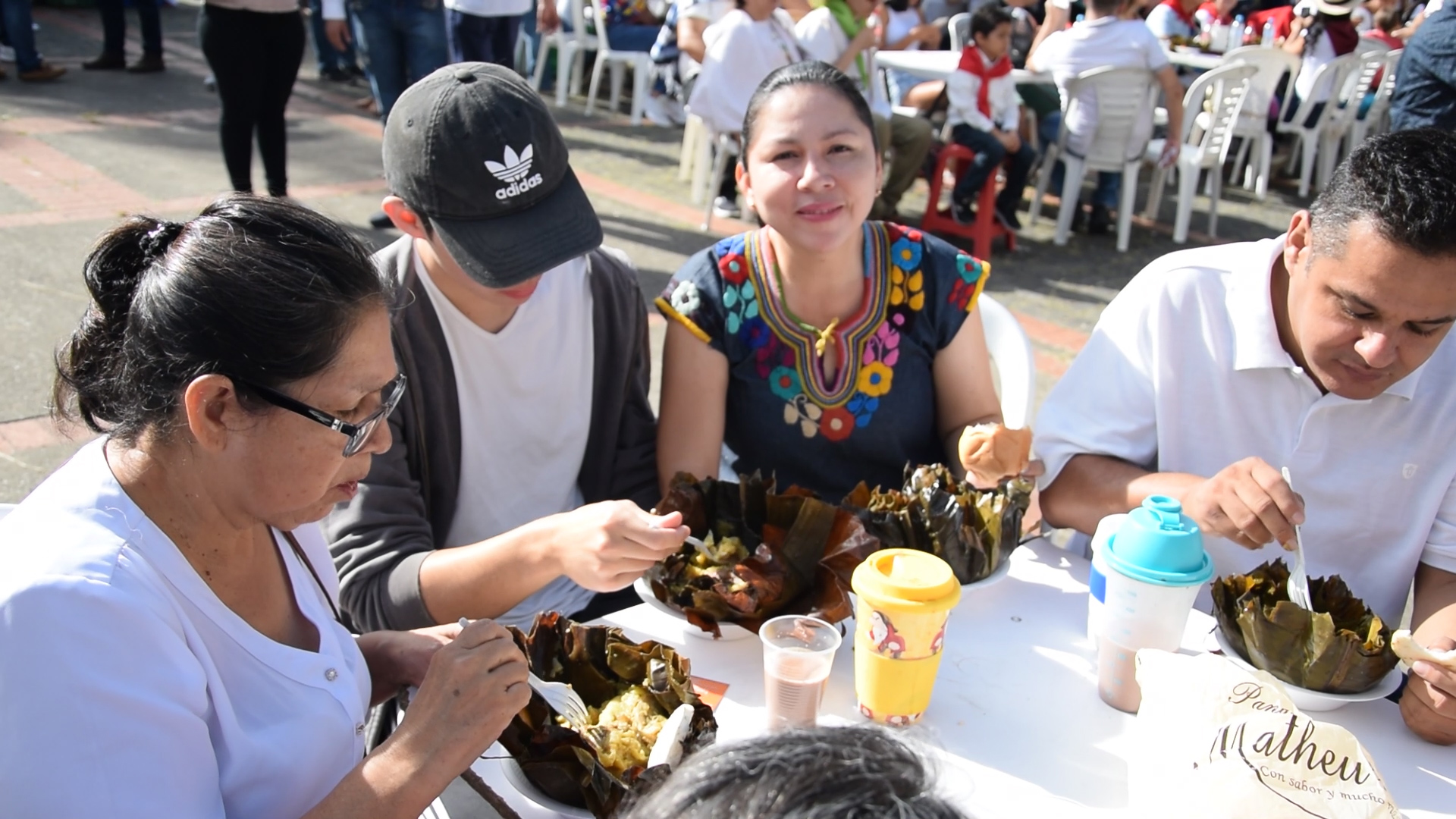 Los ibaguereños, los que más comen tamal en el Tolima 9