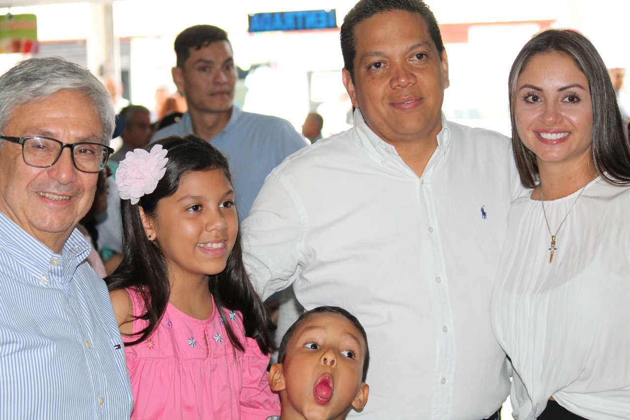Sin comité de aplausos Mauricio Pinto se inscribió como candidato a la Gobernación 6