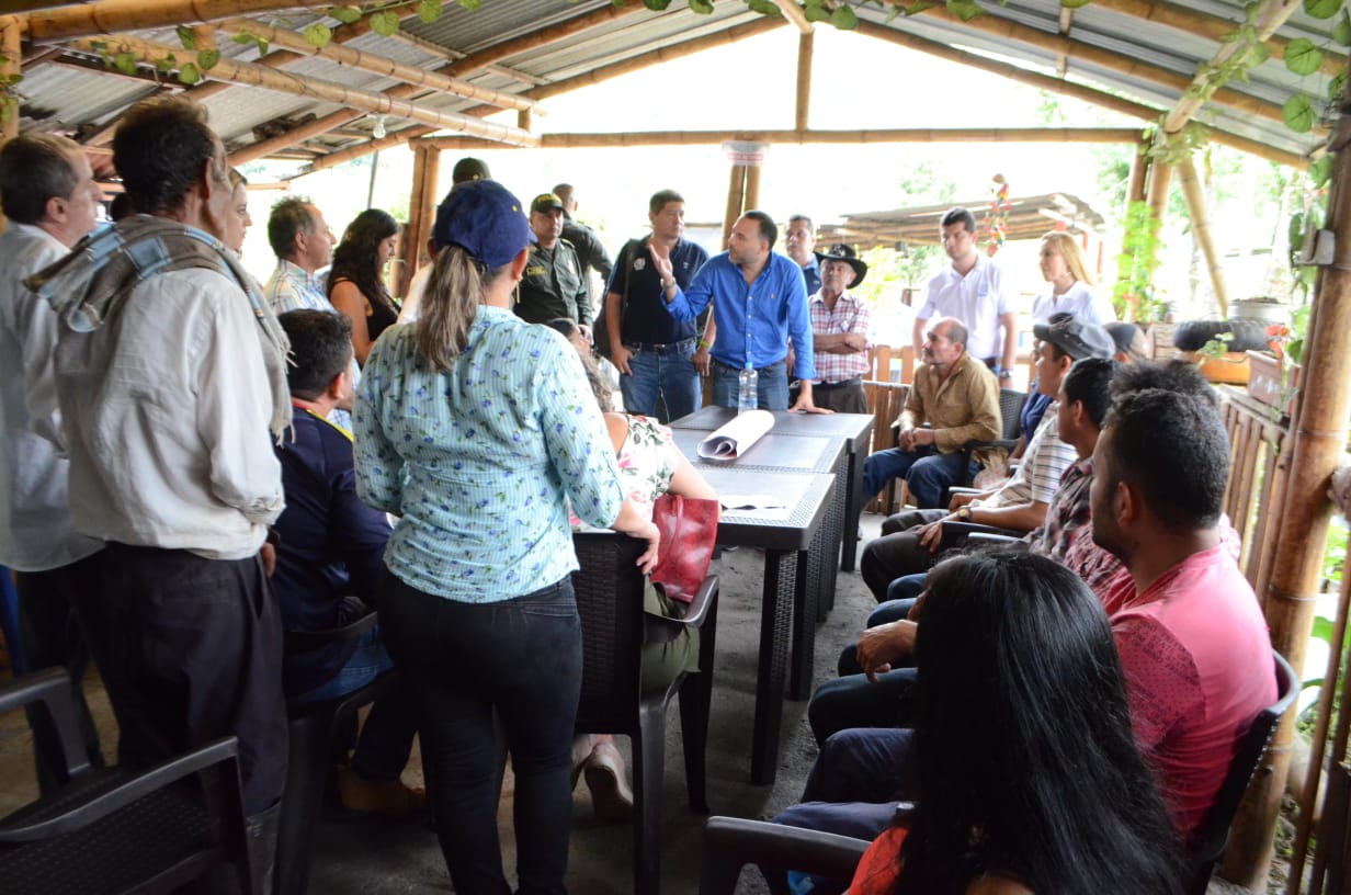 Alcaldía de Ibagué acompañará a los habitantes de la Vereda Cay, luego de las protestas por el servicio de agua 1