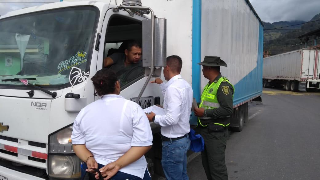Cortolima adelanta actividades para la prevención de tráfico de flora y fauna en el departamento 4
