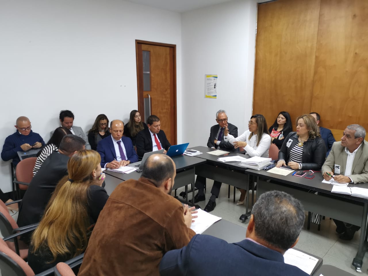 Administración municipal deberá cancelar la nivelación salarial a los administrativos de Sunet 1