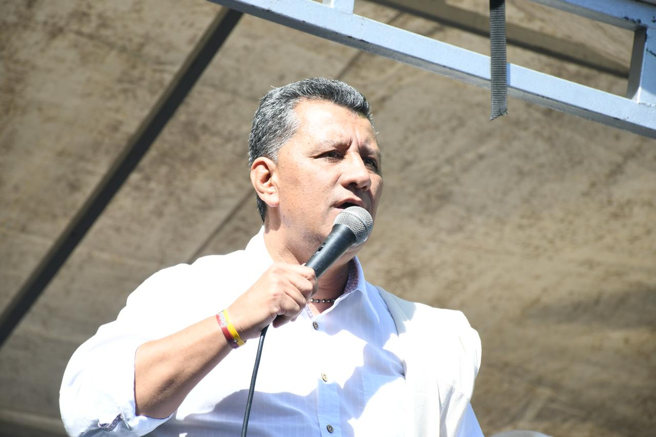 Empañan candidatura de Ricardo Orozco, reviviendo sus líos judiciales