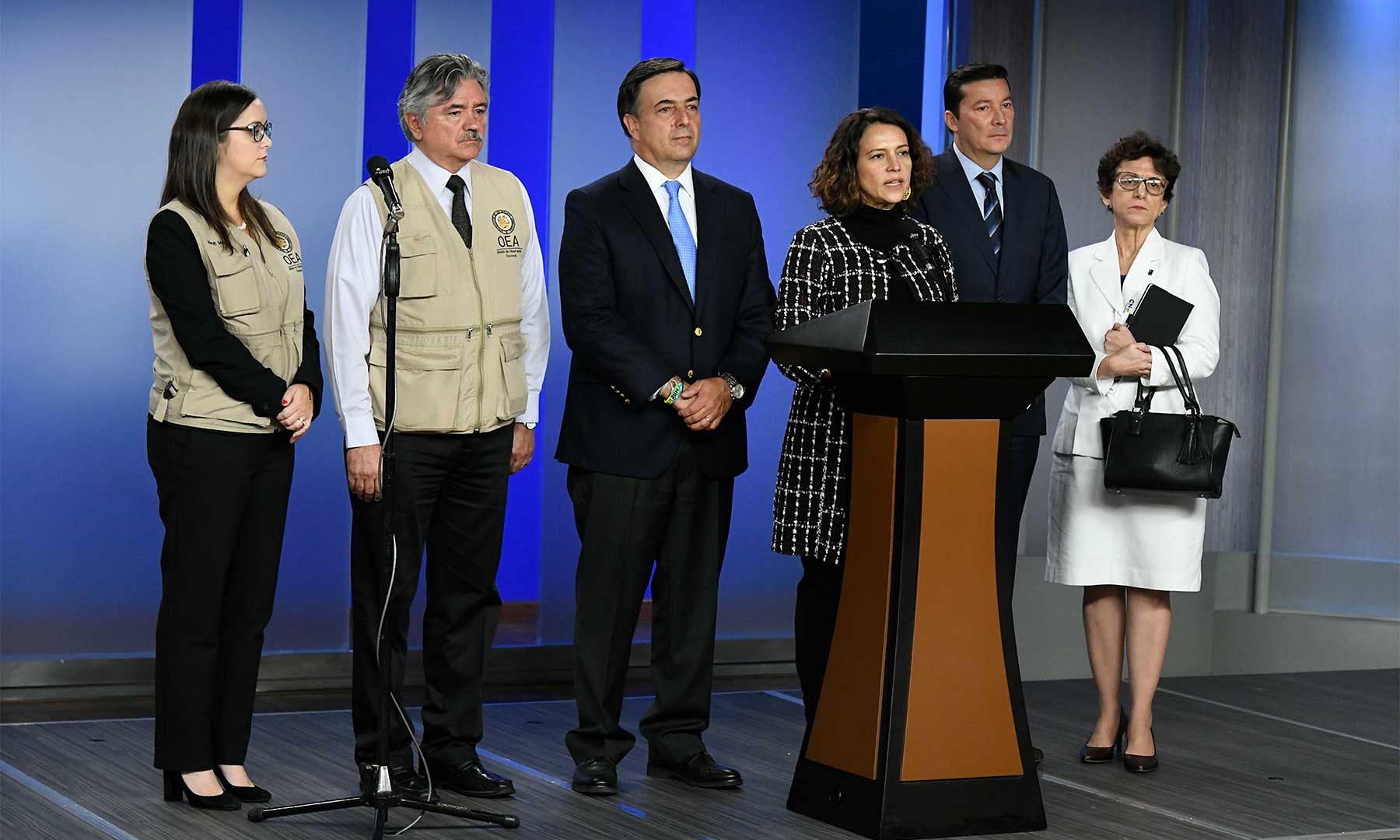 Gobierno avanza para garantizar el desarrollo de las elecciones regionales del domingo 1