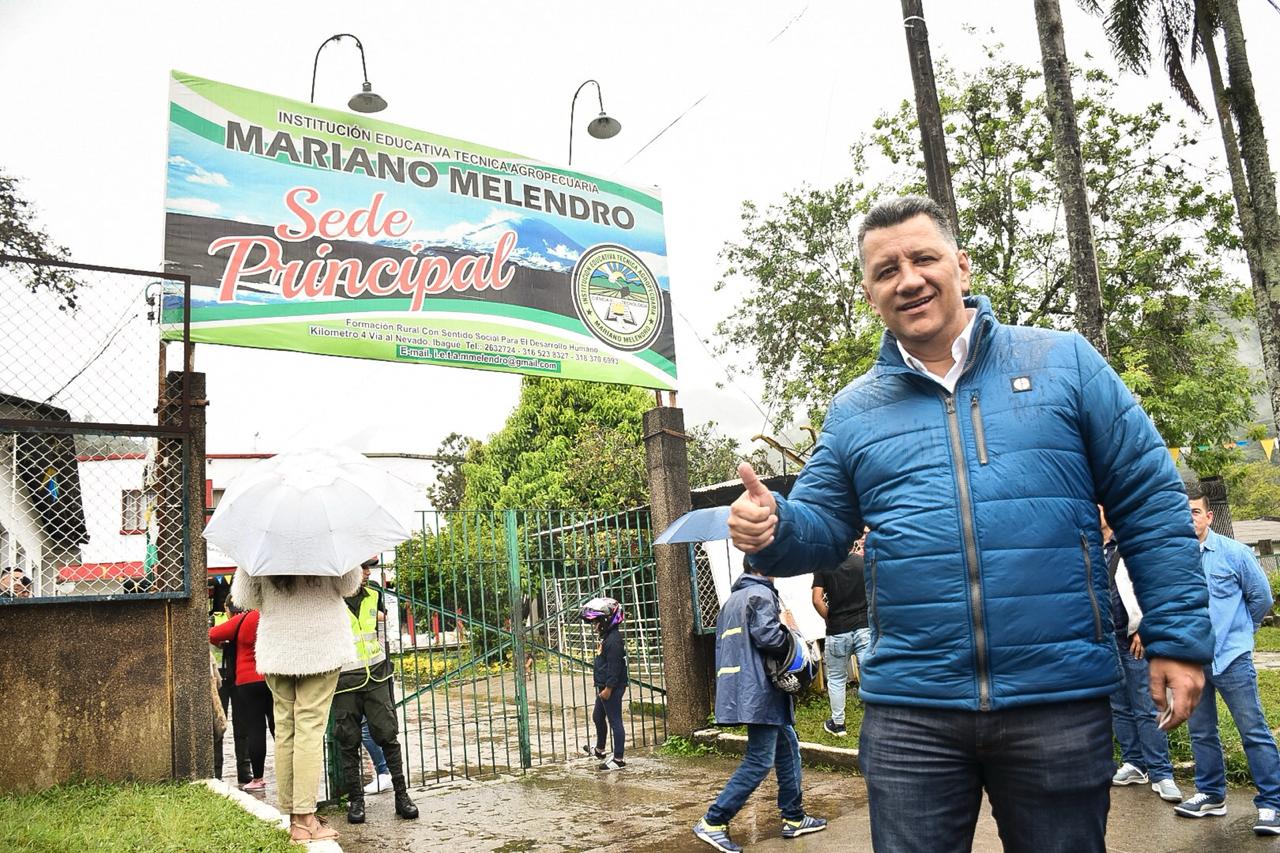 Candidatos a la Gobernación del Tolima ejercieron su derecho al voto 8