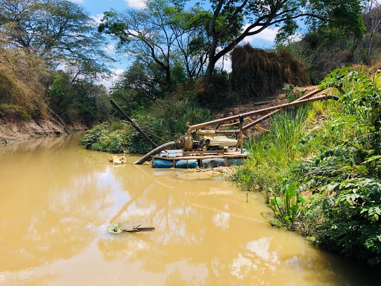 Cortolima suspendió preventivamente explotación minera en Carmen de Apicalá 6