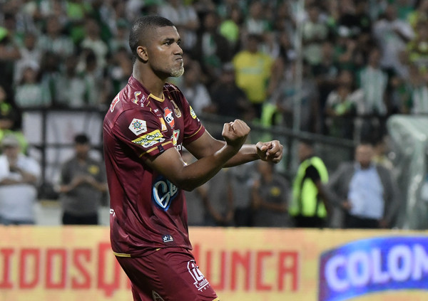 Danovis Banguero le dio el triunfo agónico al Deportes Tolima ante Patriotas 1