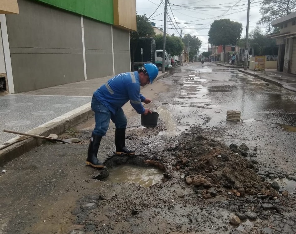 19 barrios de Ibagué están sin agua por daño en red matriz 1