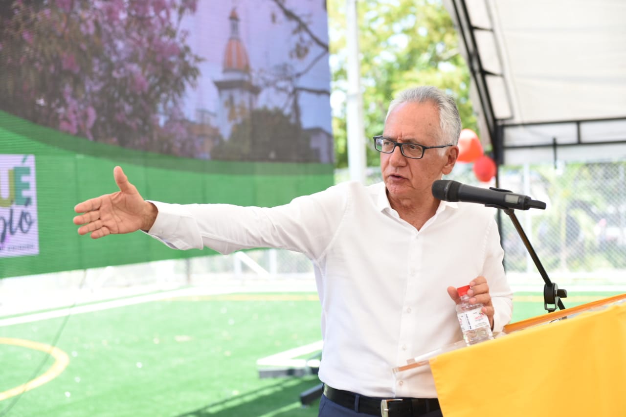 Guillermo Alfonso Jaramillo entre los mejores alcaldes del país 1