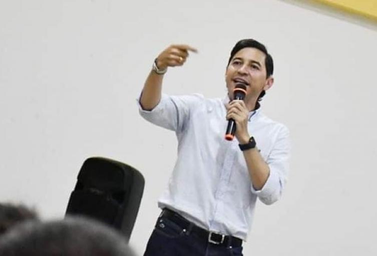 Andrés Hurtado podría salir bien librado en el caso de piques ilegales 1