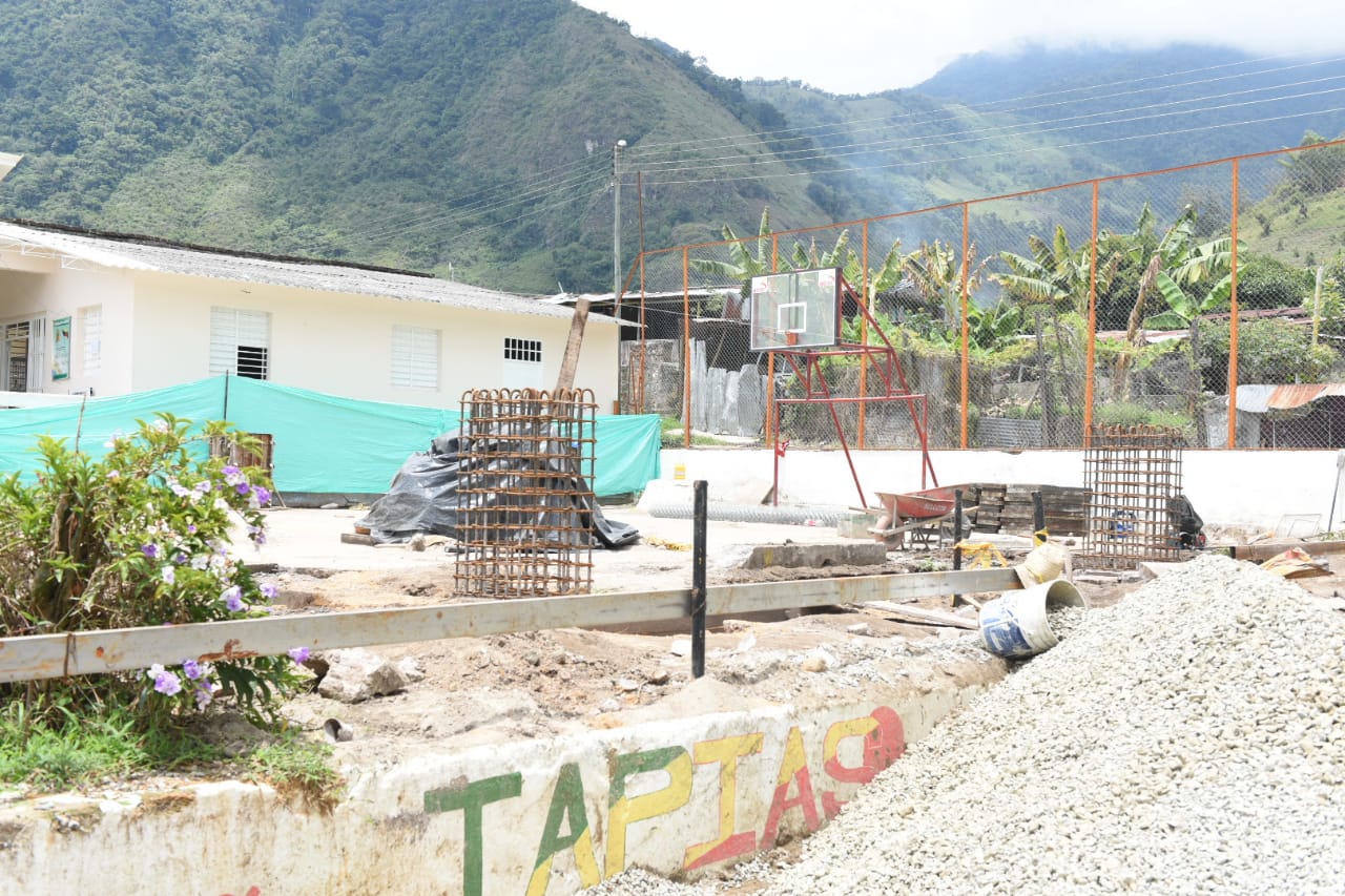 Más de $3.450 millones se han invertido en el mejoramiento de colegios en la zona rural de Ibagué 9