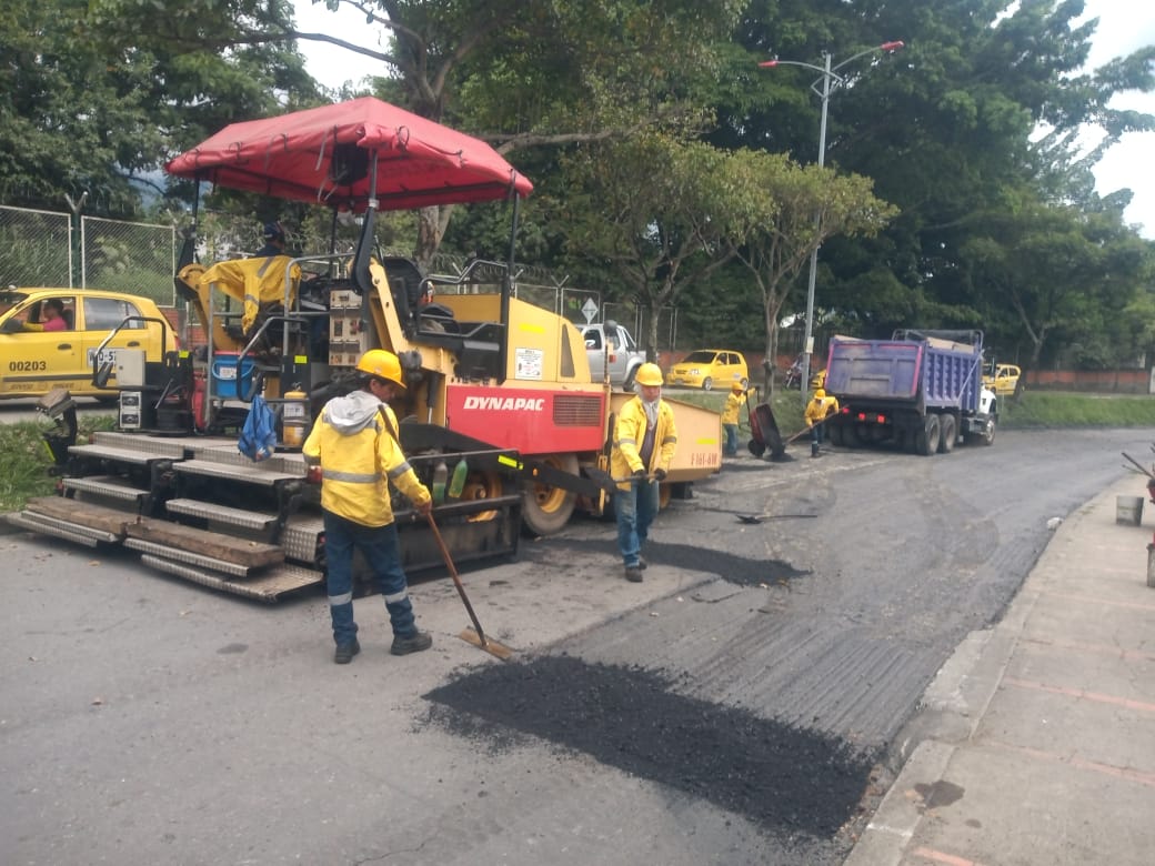 Gran congestión vial en varios puntos de Ibagué por reparación de capa asfáltica 3