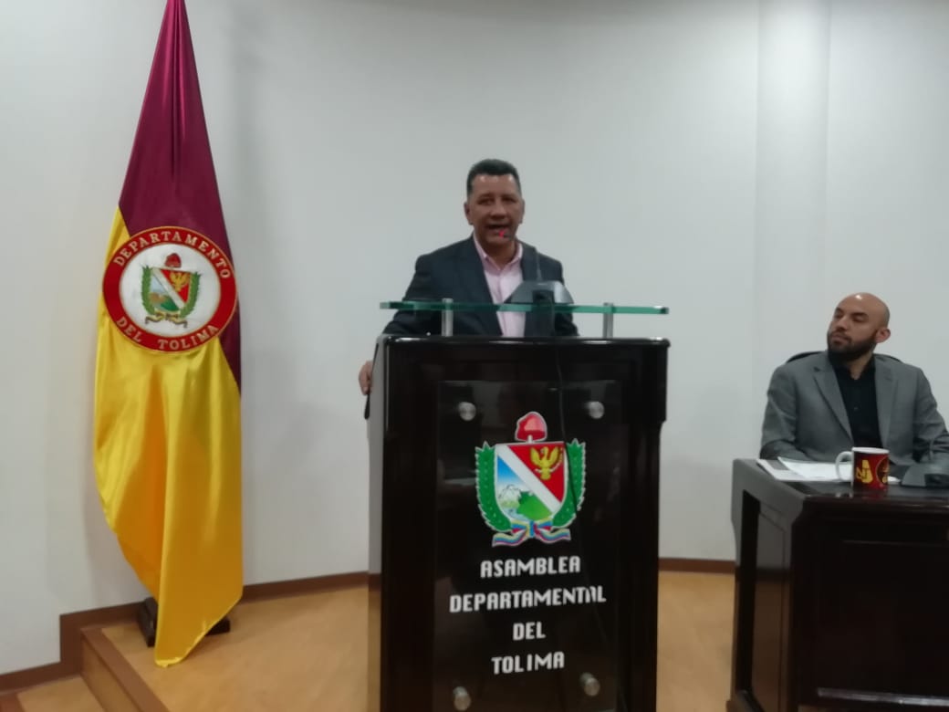 Polémica posesión de Ricardo Orozco ante Asamblea Departamental 3