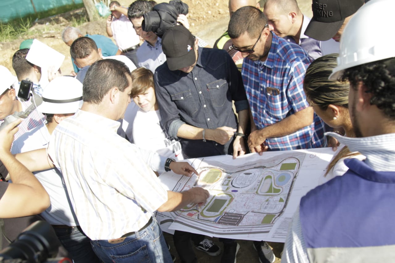 La secretaría de Infraestructura también asumirá la construcción de los escenarios deportivos 5