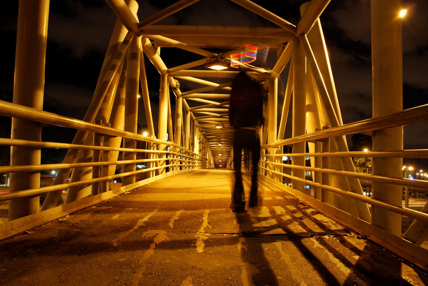 Ciudadano dio de baja a tres supuestos asaltantes en puente peatonal 1