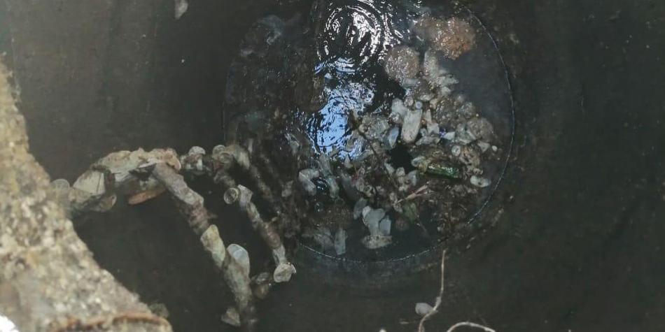 Condones habrían taponado la quebrada “La Calavera” 3