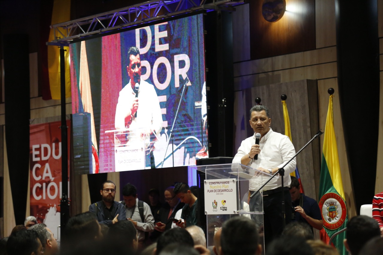 Ricardo Orozco invitó a los tolimenses a la construcción de su Plan de Desarrollo 6