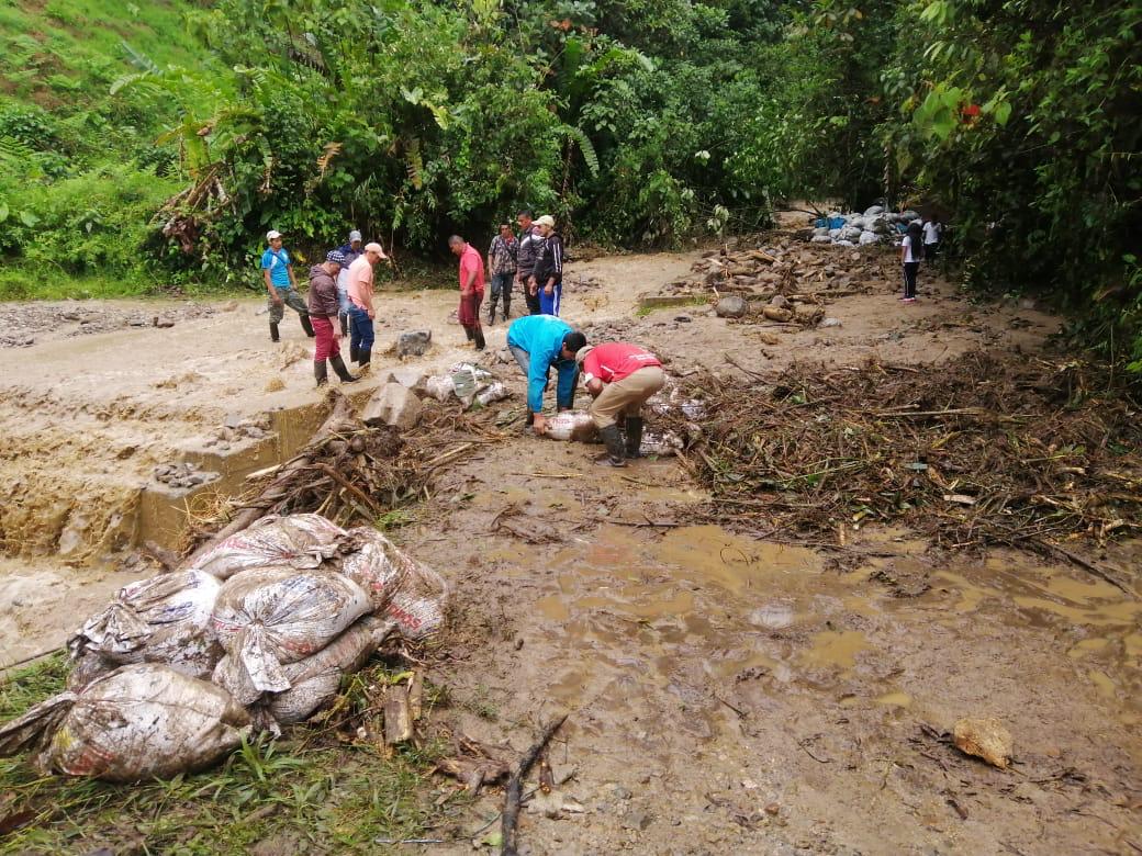 Dos municipios del Tolima se encuentran afectados por el cierre de sus principales vías 3