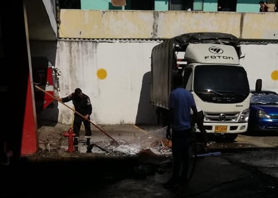 Pólvora incautada habría estallado al interior de la Estación de Bomberos en Ibagué 3