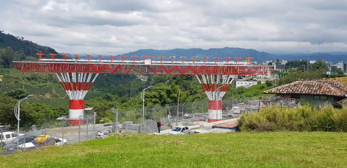 Aeropuerto Matecaña pone en servicio radio ayuda que permite aterrizaje de aeronaves en difíciles condiciones meteorológicas 1