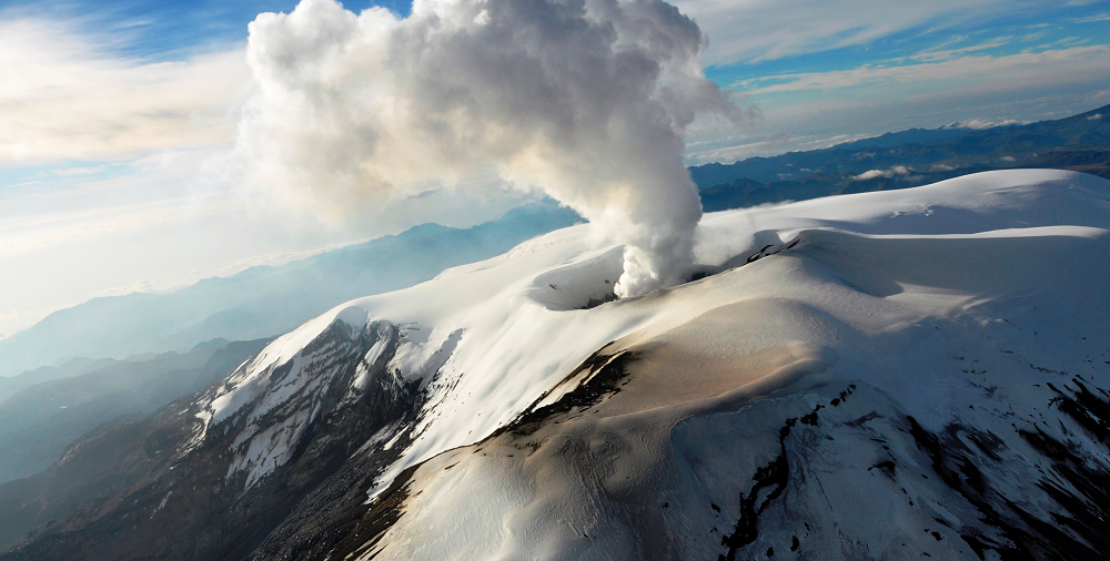 Volcán Nevado del Ruiz continúa generando emisiones de Ceniza 1