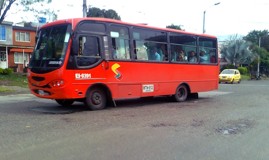 Expresso Ibagué no autorizó sacar las buseta, aún no entregaron el decreto. 3