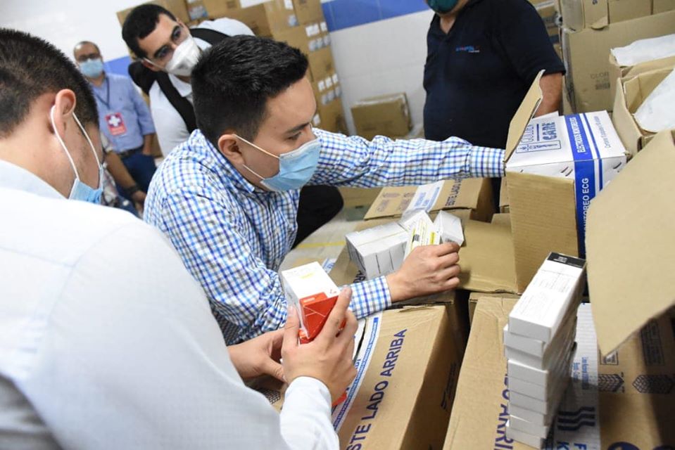 Llegó la segunda entrega de medicamentos al hospital Federico Lleras 3