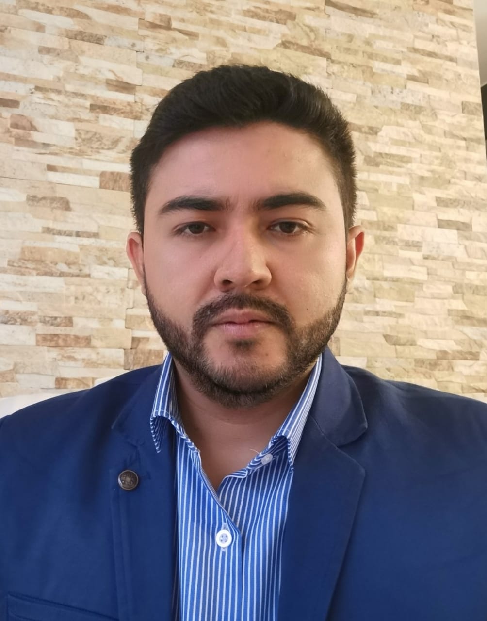 Sorpresiva designación en la gerencia del imdri 11