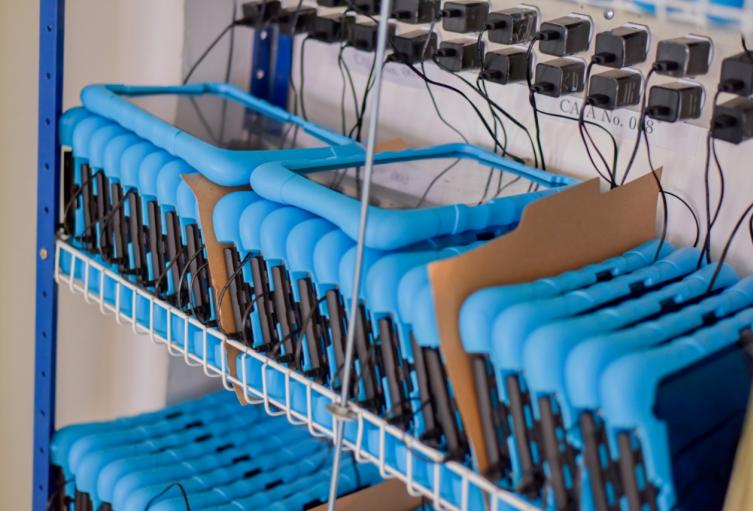83.000 equipos tecnológicos llegarán a los estudiantes más vulnerables del país 1
