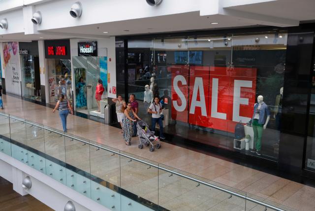 La ‘cuarentena comercial’ seguiría en varias ciudades del país, Gobierno lo anunciaría hoy 1