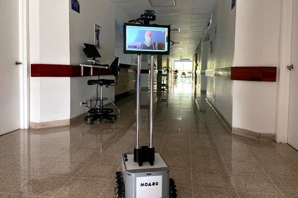 El SENA creó robot que atendería a pacientes con covid-19 3
