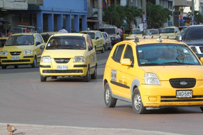 Taxista de Ibagué piden mayor seguridad a las autoridades 3