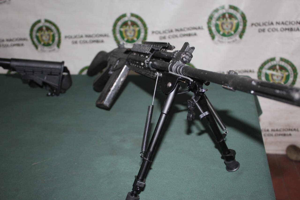 Policía halló un verdadero arsenal en una vivienda de Cali 11