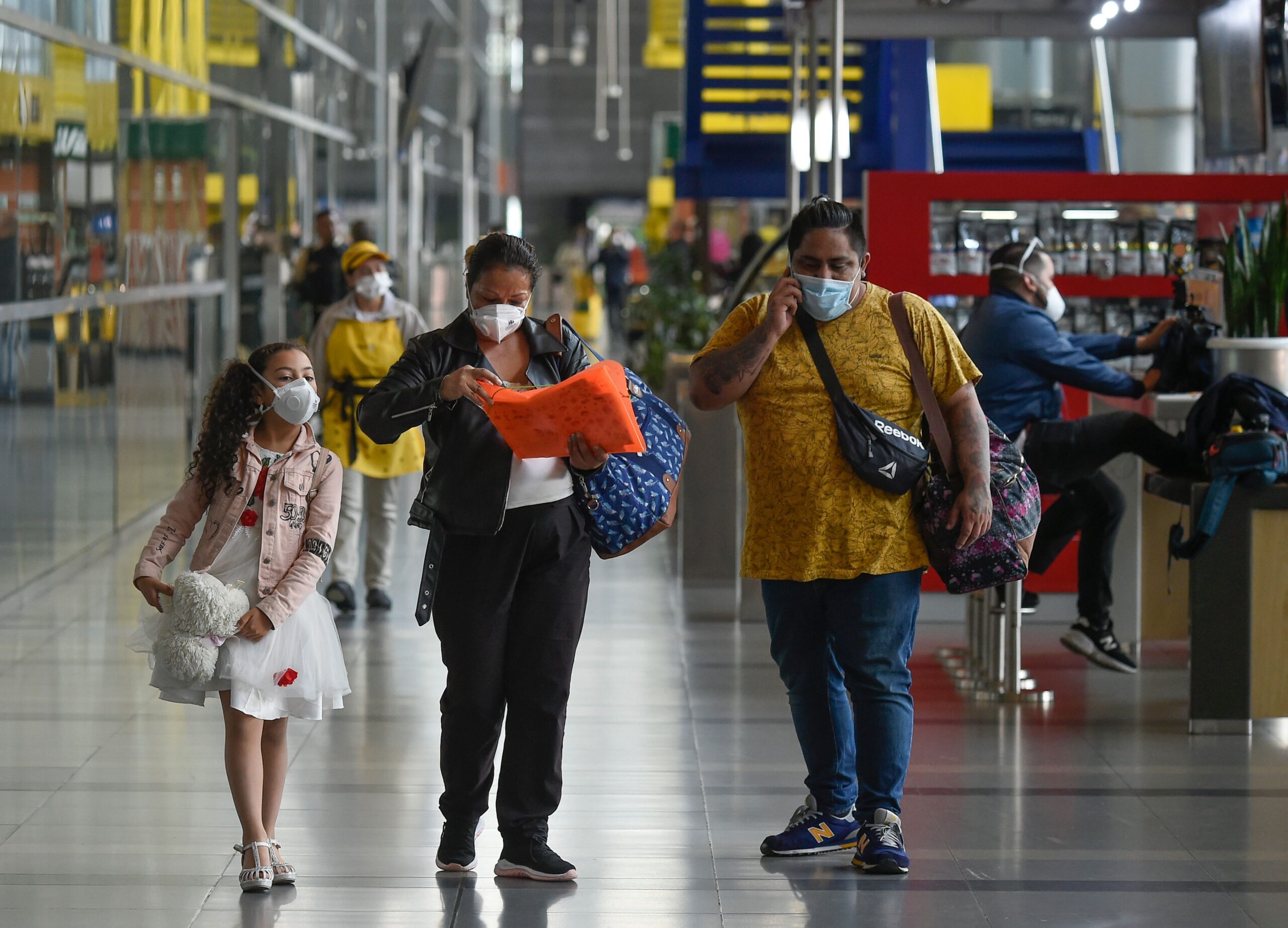 No paran de llegar colombianos desde el exterior, cerca de 10 mil ya han regresado 1