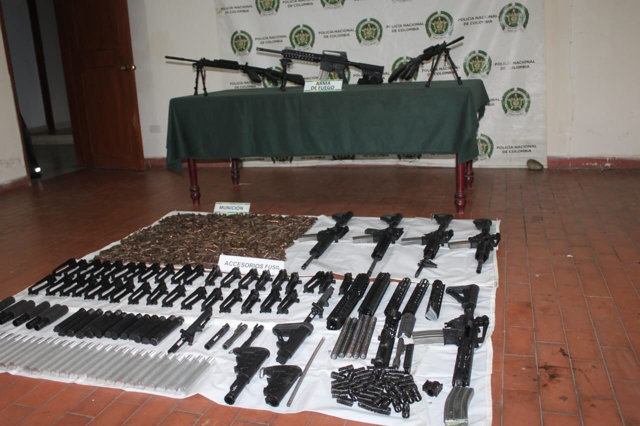Policía halló un verdadero arsenal en una vivienda de Cali 10