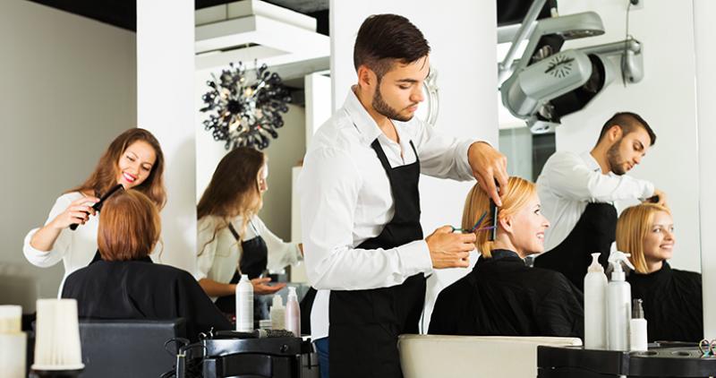 Peluquerías podrán abrir con cita previa 3