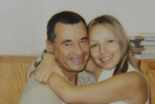 Hija de Carlos Lehder anuncia que su padre está libre en Alemania 4