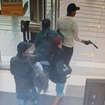 Robo de película en joyería de Centro Comercial Gran Estación 2