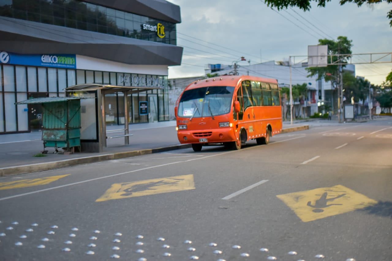 Siete rutas de buses extenderán operación durante el día sin IVA 1