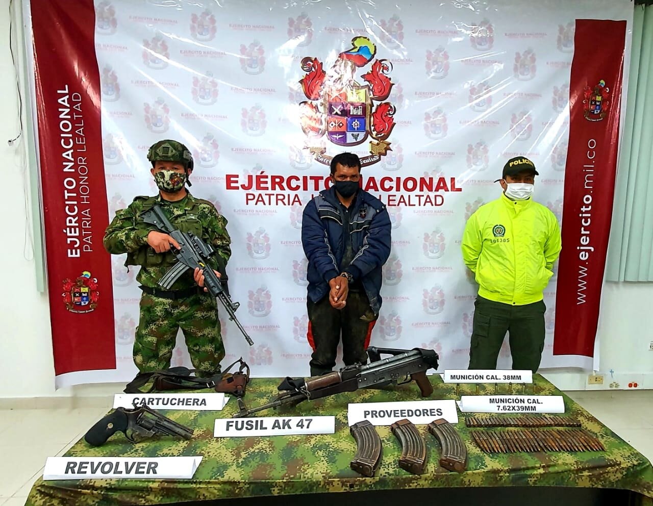 Golpe a las GAO-r en el Tolima, cayó alias “Alexander” en Santa Isabel 5