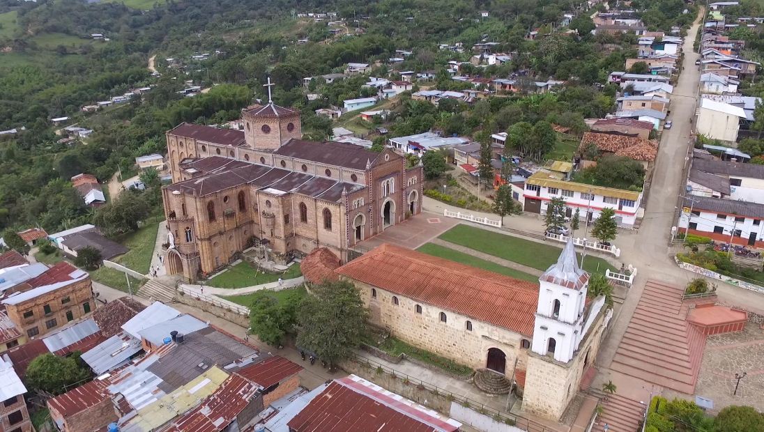 En contagio masivo, terminó fiesta de 15 años en el Huila. 3