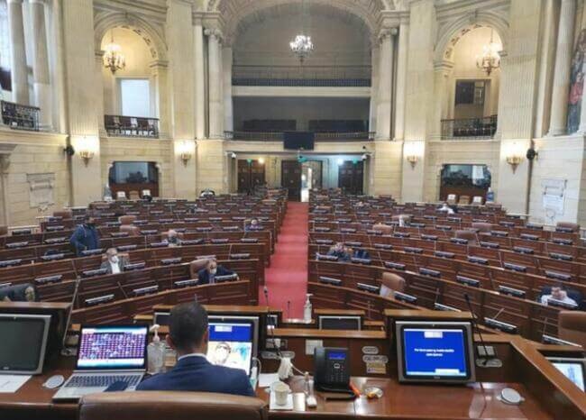 Con escena porno hackearon sesión virtual de la Cámara de Representantes 1