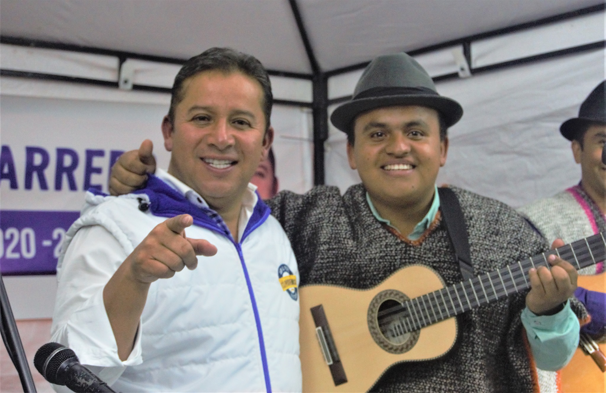 Mientras el alcalde de Cota celebra, el pueblo está sin agua y sin luz 1