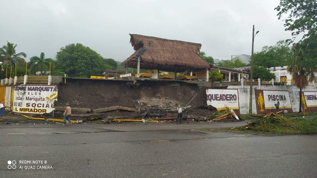 Lluvias ocasionaron colapso de muro en Hotel de Honda 1