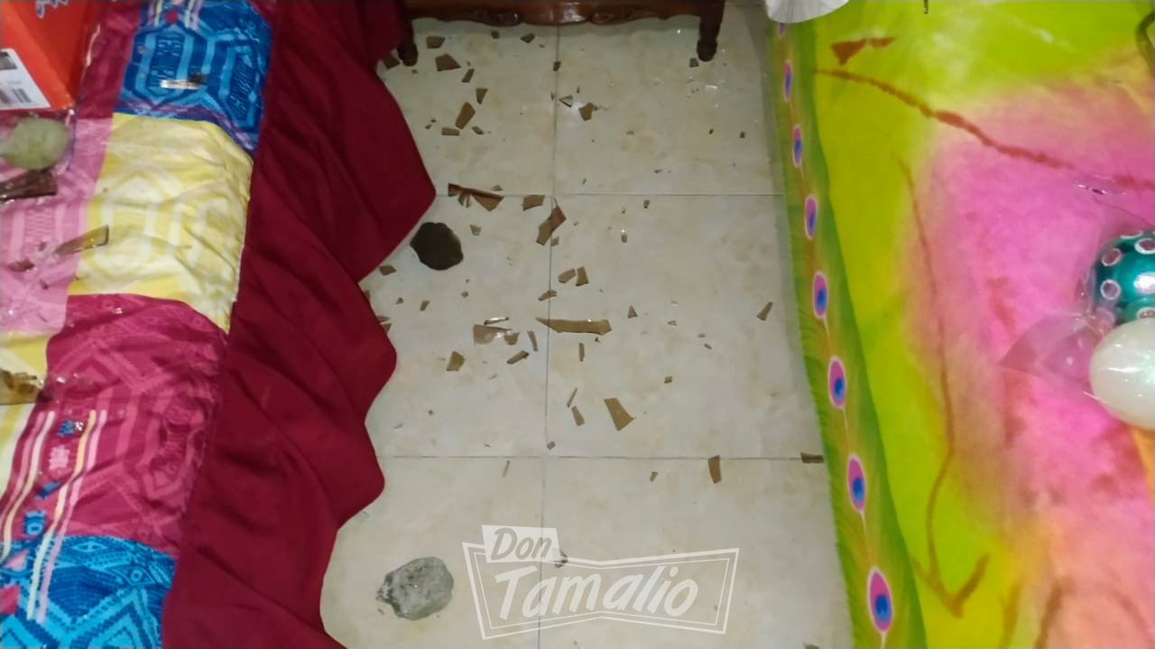 Pandilla atacó con piedras y palos dos casas del municipio de Líbano 8