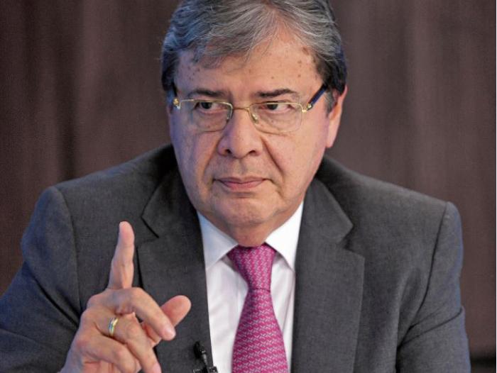 Ministro de Defensa sigue en estado crítico tras ser diagnosticado con la Covid-19 1