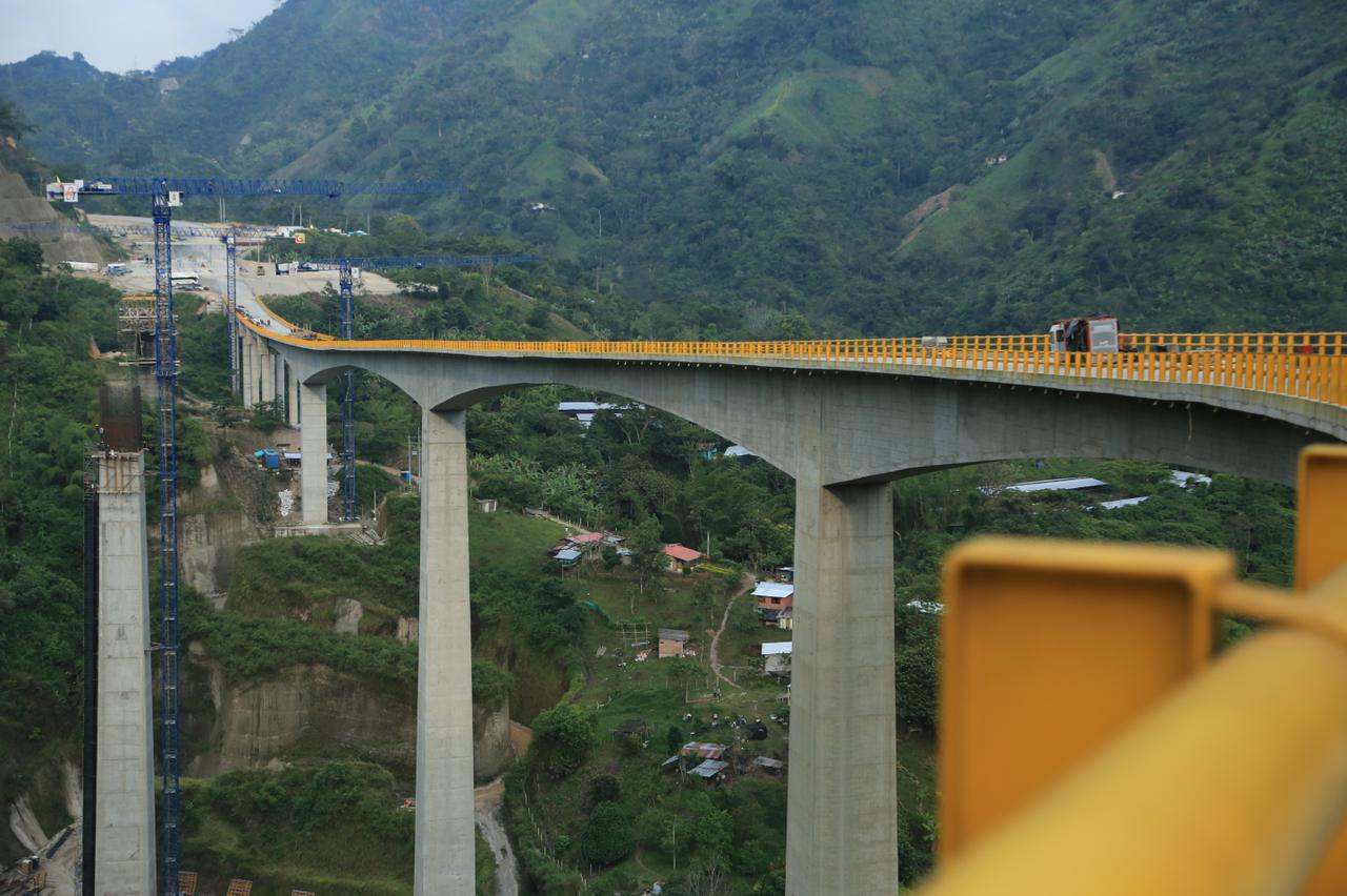 Lista la doble calzada entre Combeima y el Valle de Cocora 1