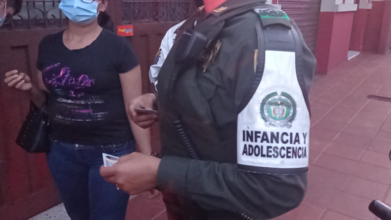 Hallan 15 menores de edad en qué fiesta clandestina en el centro de Ibagué 7