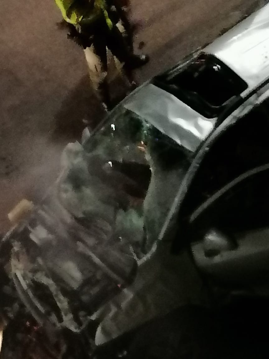 Vehículo cayó del puente de la 37 la madrugada de este domingo 11