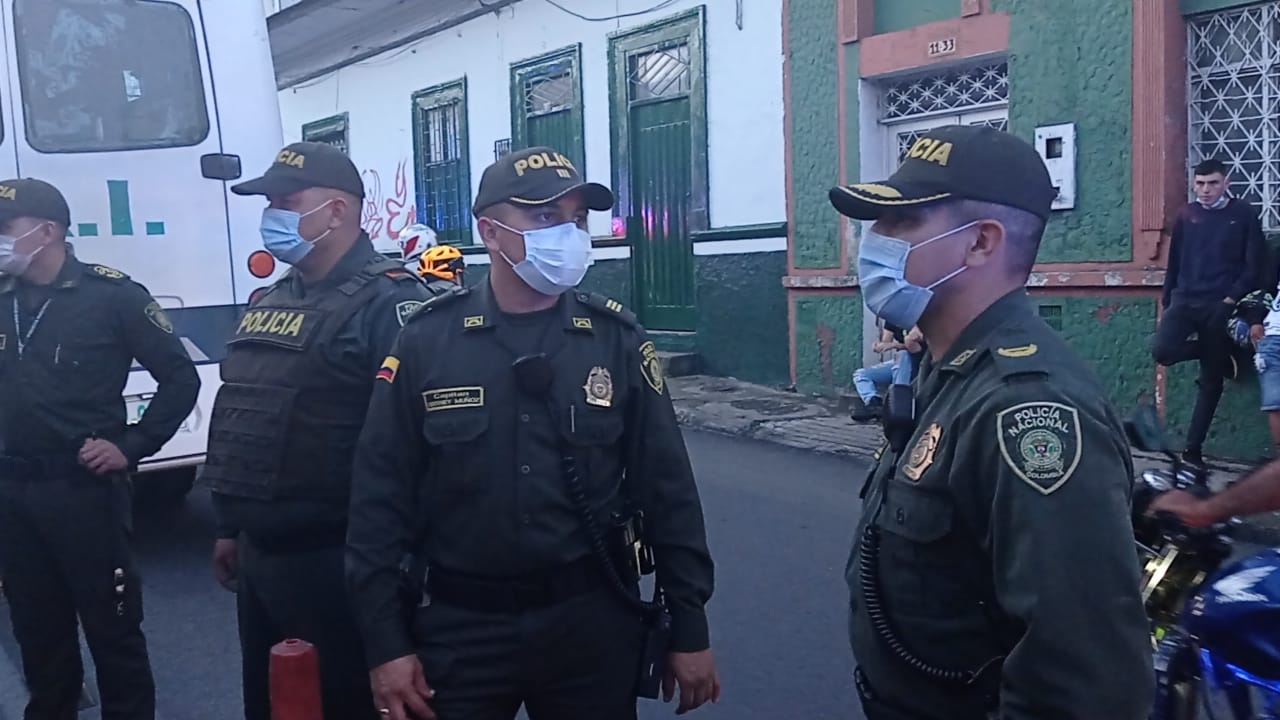 Hallan 15 menores de edad en qué fiesta clandestina en el centro de Ibagué 5