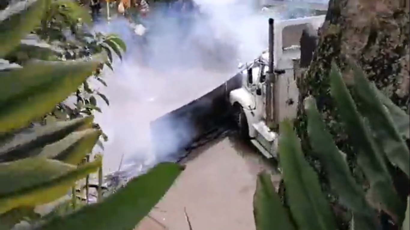 ESMAD despeja la vía Fresno Manizales, se mantienen protestas por Paro Nacional 1